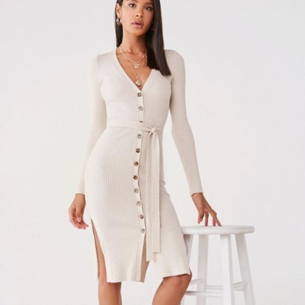 NEW FOREVER 21 LONG KNITTED DRESS/ CARDIGAN, SIZE LARGE